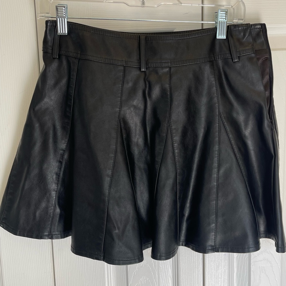 Black skirt